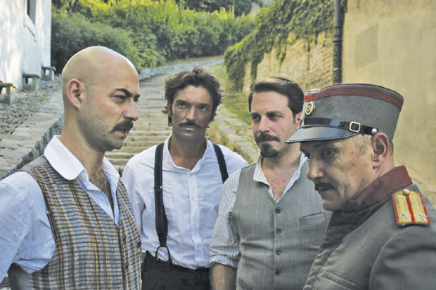 Дејан Луткић: Швиндлерски “вирус” се раширио по целом свету и напредује језивом брзином